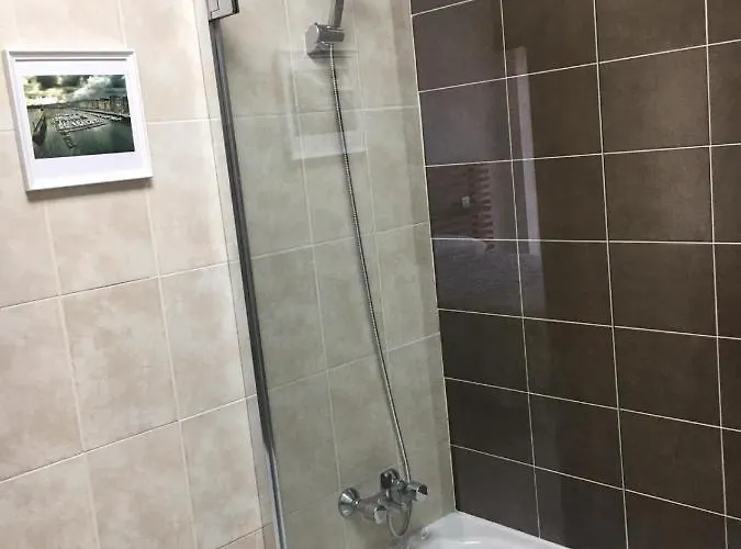 En Cerca De La Playa. Vakantiehuis Laredo